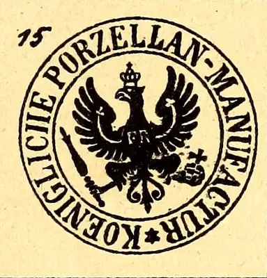 Ein runder Stempel: im Ring die Umschrift KOENIGLICHE PORZELLAN-MANUFACTUR mit einem Stern, in der Mitte ein gekrönter Adler mit FR auf der Brust, der Zepter und Reichsapfel hält. Graesse 1919 zeigt auch eine Fassung mit der abgekürzten Umschrift KOENIGL. Nach Jaennicke 1879 steht der Stempel blau unter oder rot über der Glasur.